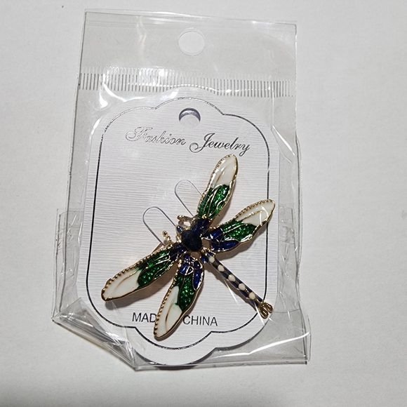 Dragonfly Brooch - Picture 2 of 2